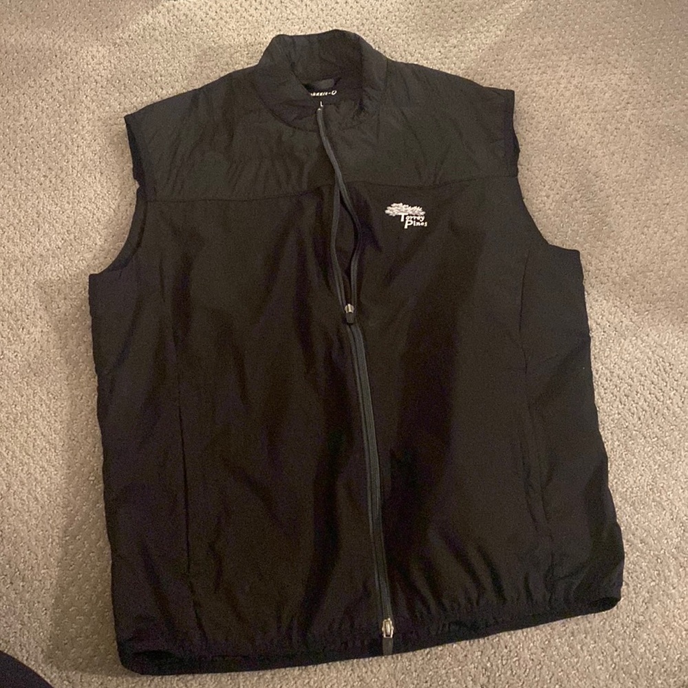 johnnie-O windbreaker vest